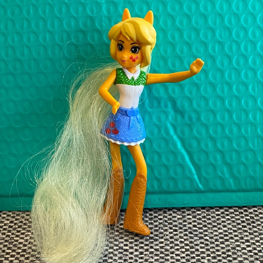 My Little Pony McDonald's Happy Meal Toy EQUESTRIAN Girls 5 Inch Hasbro